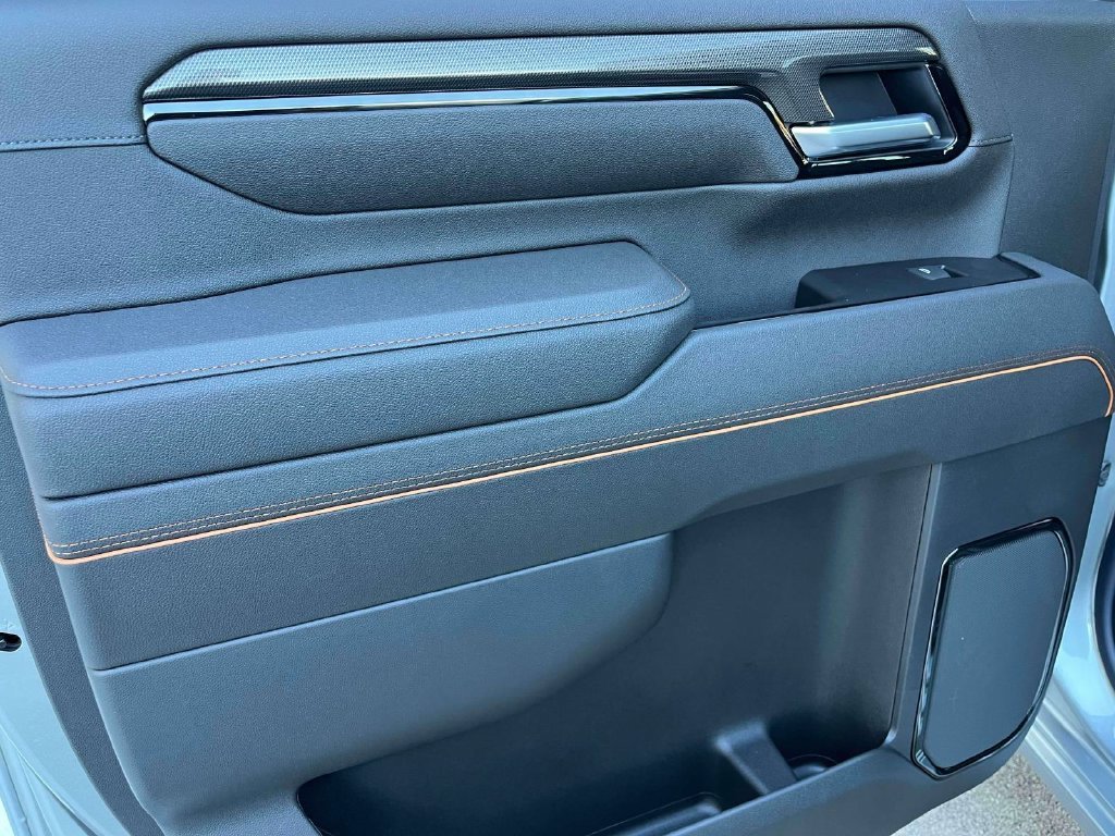 New 2026 Sterling Metallic GMC AT4 image 16