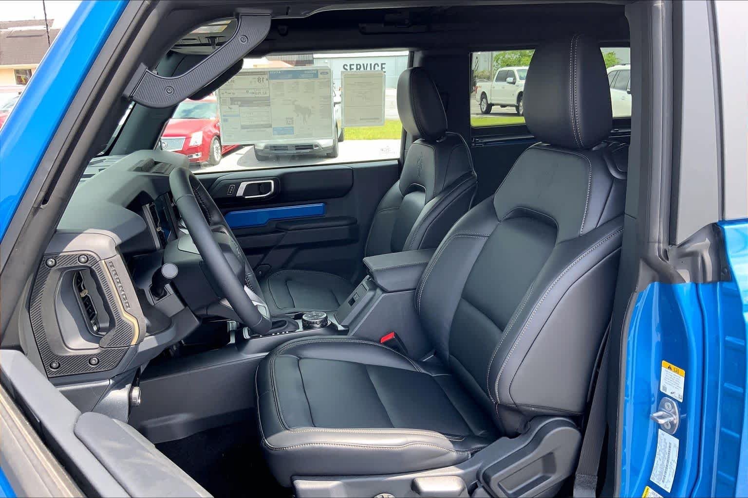 New 2026 Velocity Blue Metallic Ford Badlands® image 9