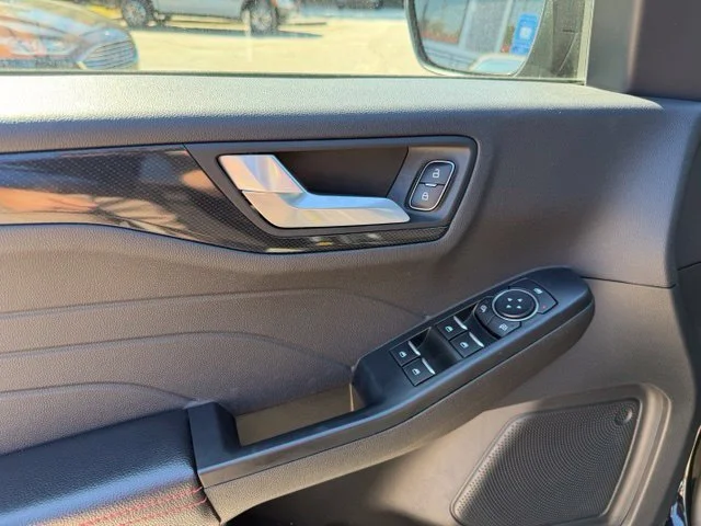 Used 2025 Black Ford ST-Line image 7