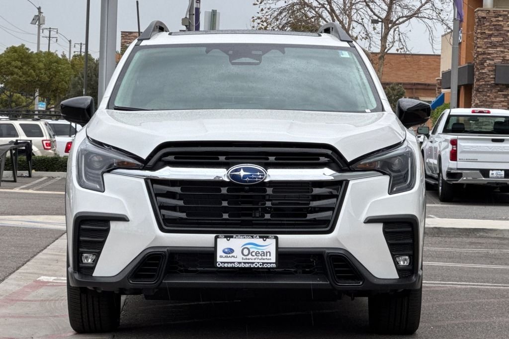 New 2026 CRYSTAL WHITE PEARL Subaru Limited 7-Passenger image 10