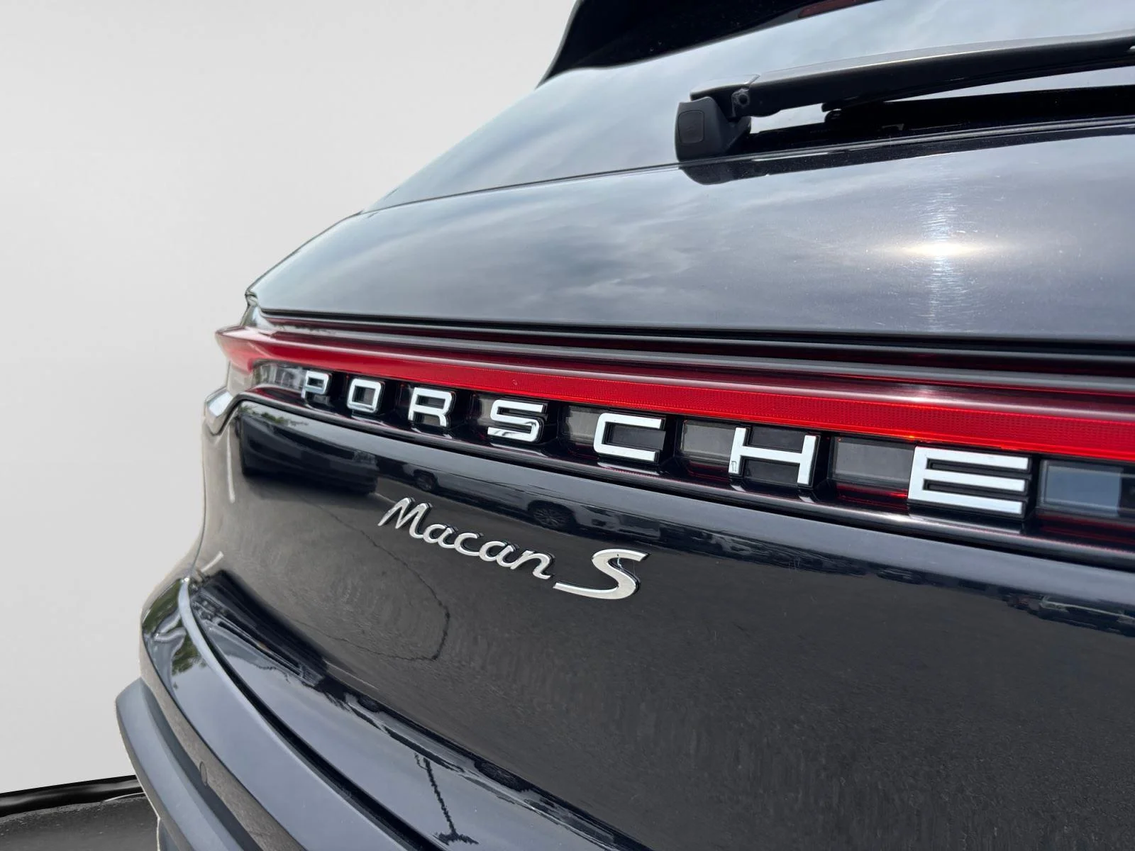 Used 2022 Jet Black Metallic Porsche S image 59