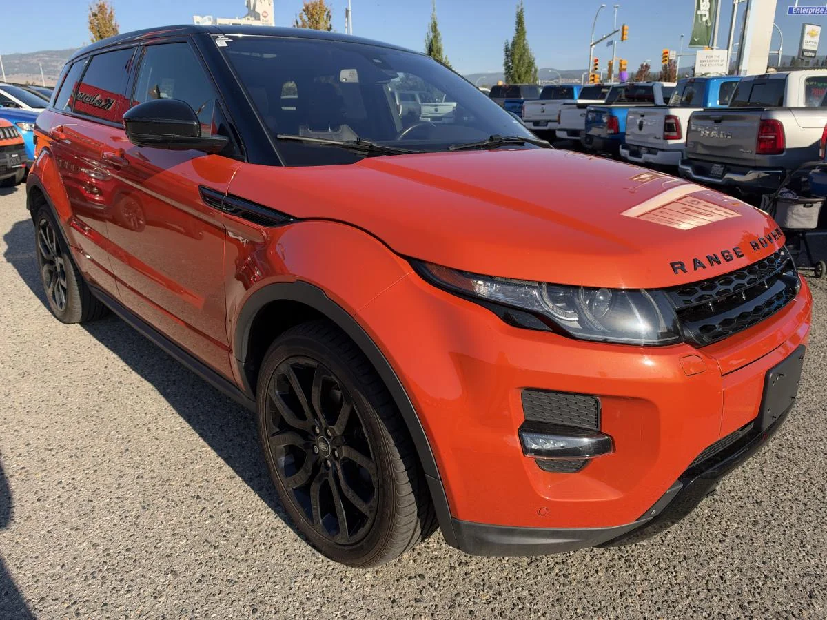 Used 2015 Orange Land Rover Dynamic Premium 5 image 10