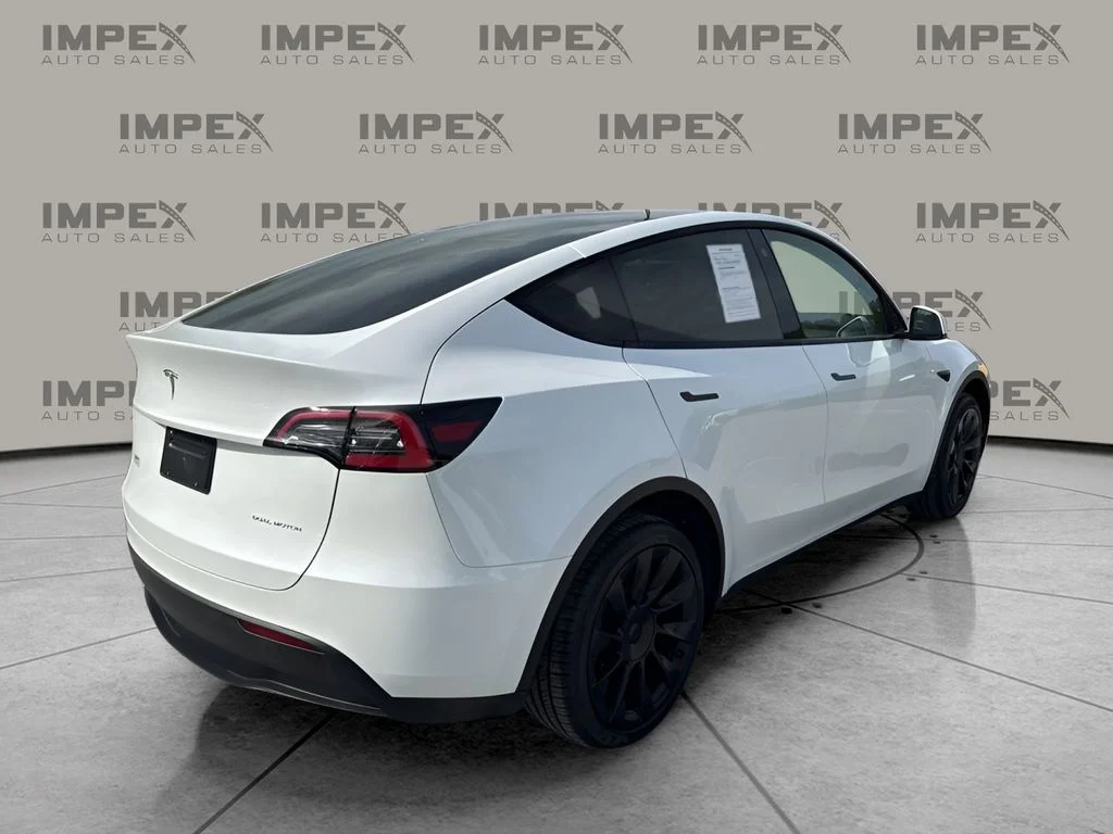 Used 2023 White Tesla Long Range image 5