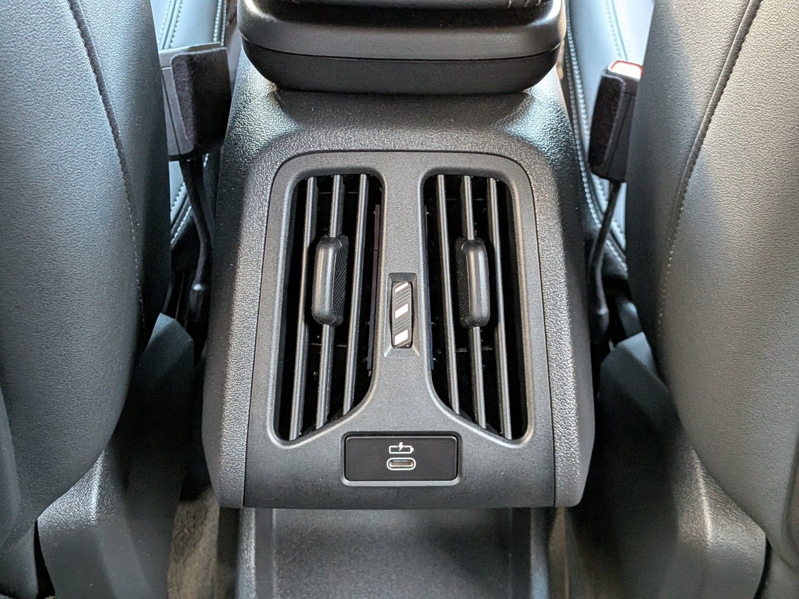 Used 2026 Jet Black BMW xDrive28i image 16
