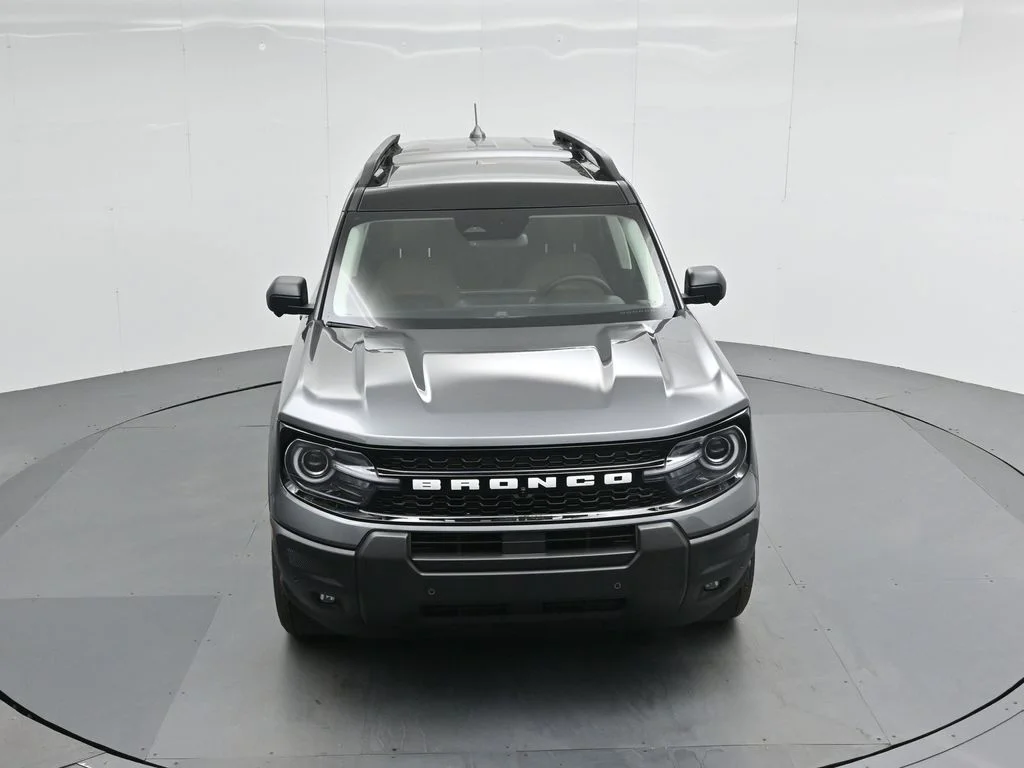 New 2025 Carbonized Gray Metallic Ford Outer Banks image 41