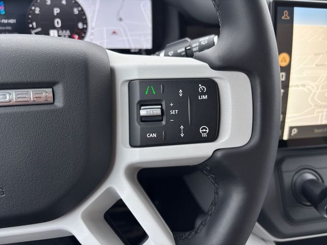 Certified Used 2026 Blue Land Rover X-Dynamic SE image 23
