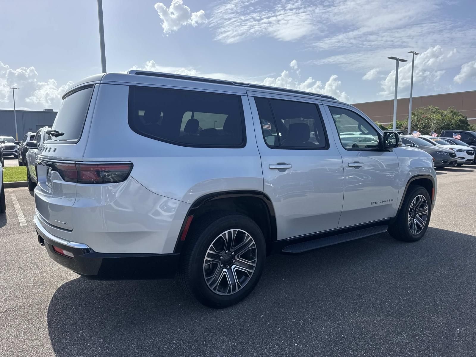 Used 2024 Silver Jeep Series II image 5