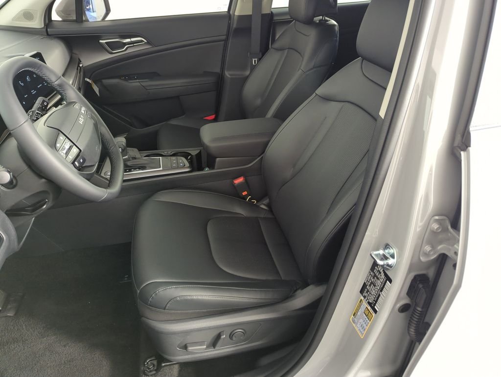 New 2026 Wolf Gray Kia EX image 12