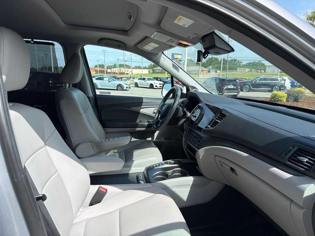 Used 2022 Silver Honda Special Edition image 25