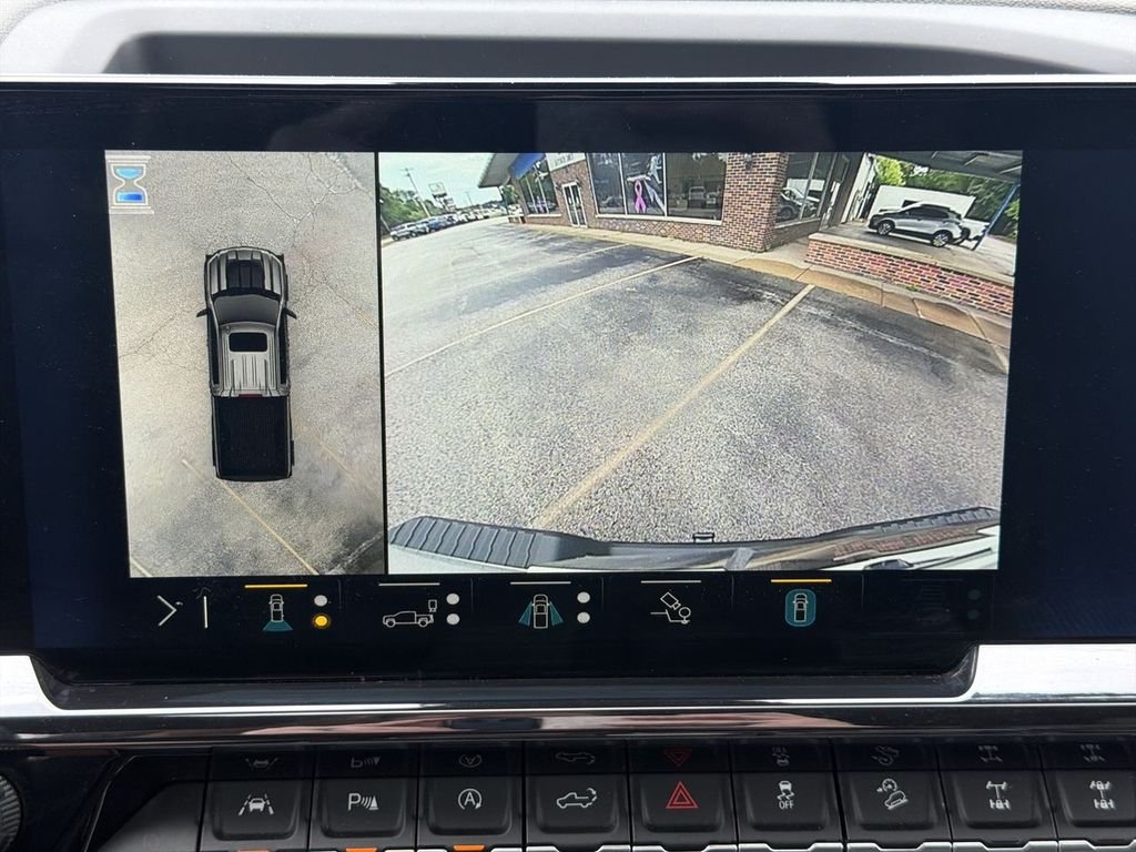 Used 2022 White Chevrolet ZR2 image 15