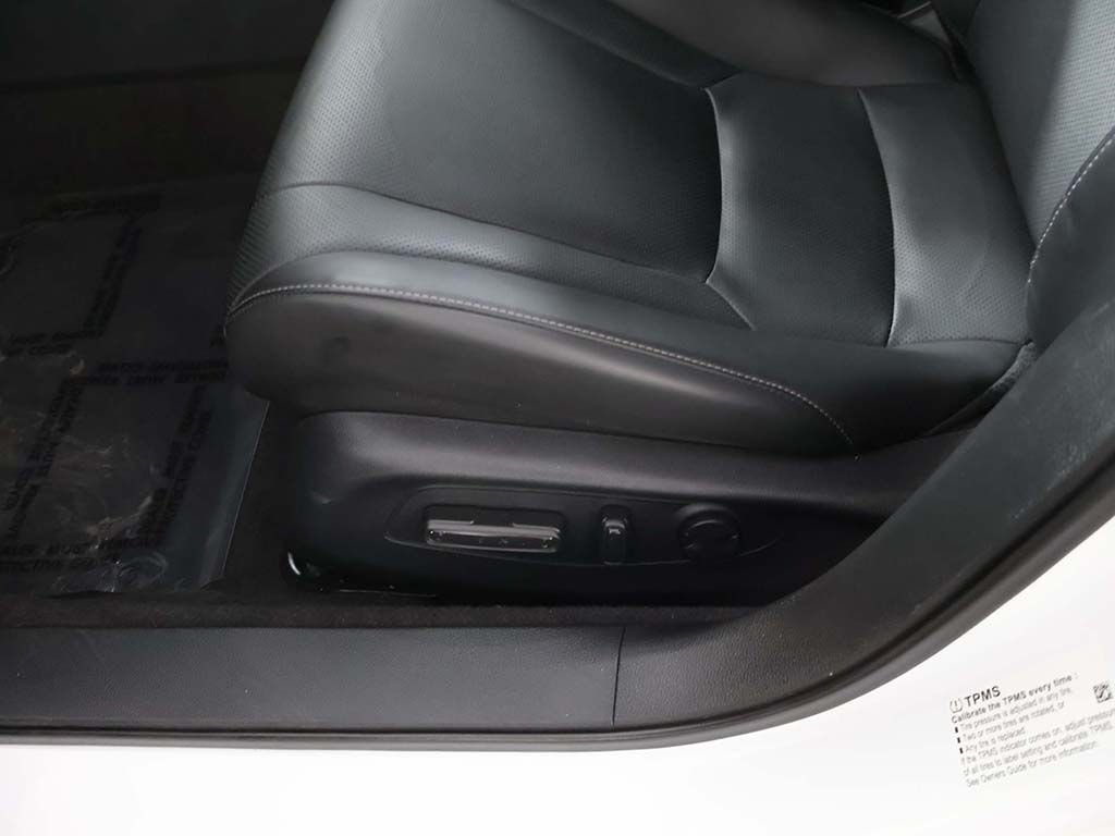 2024 Honda Accord Hybrid EX-L - Photo 31