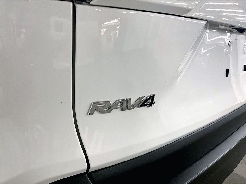 Certified Used 2024 White Toyota XLE image 27