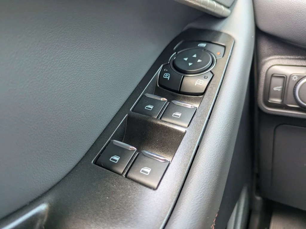 New 2026 Agate Black Metallic Ford Active image 28