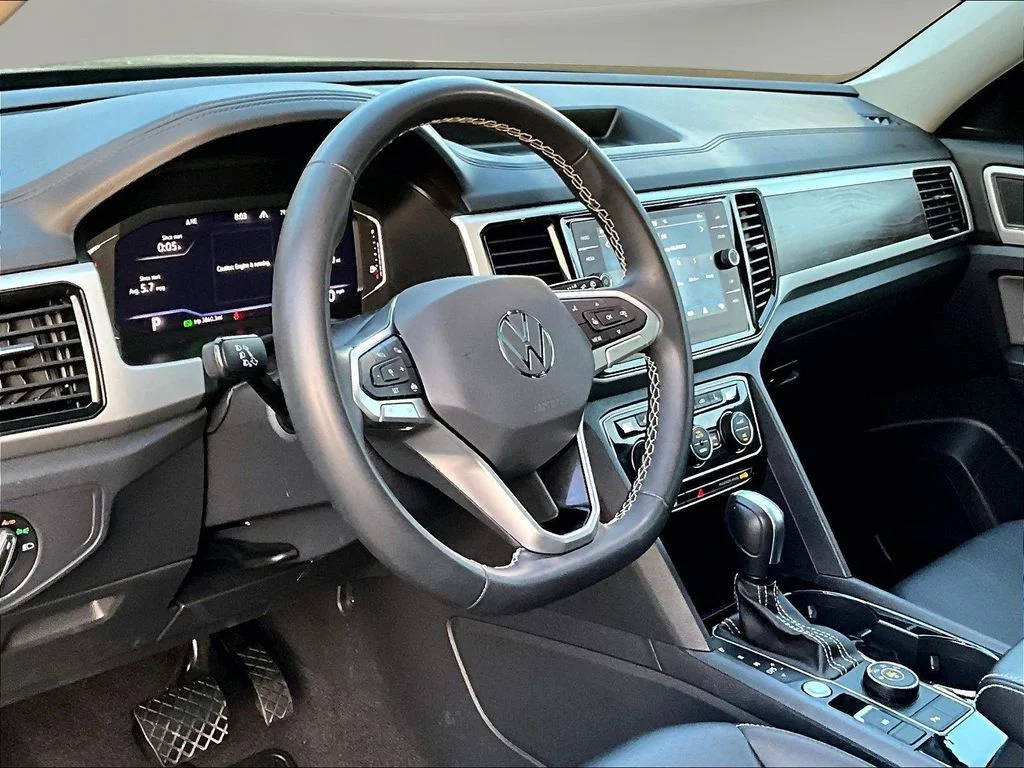 Certified Used 2023 Black Volkswagen 3.6L V6 SE w/Technology image 22