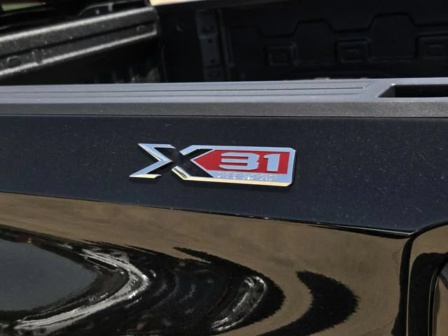 New 2026 Onyx Black GMC SLT image 11