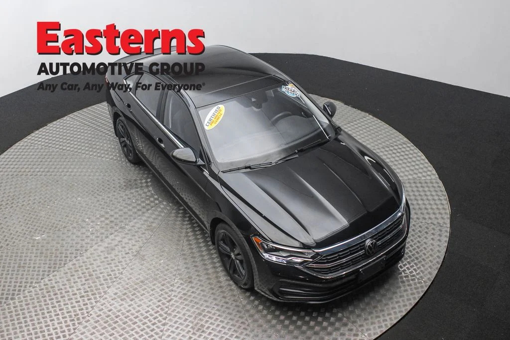 Used 2024 Black Volkswagen 1.5T SE image 3