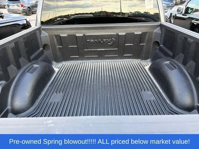 Used 2025 Gray Ford XLT image 7