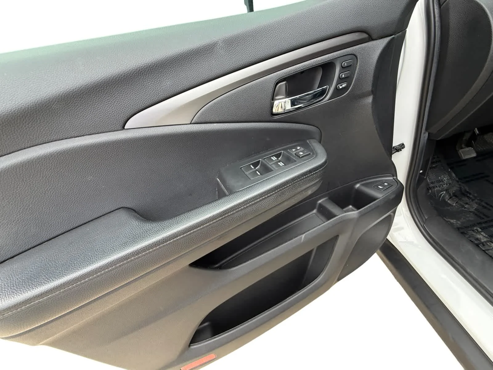 2021 Honda Passport EX-L - Photo 10