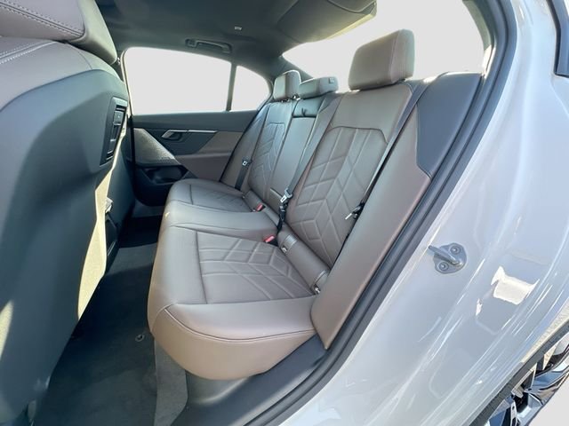 New 2026 White BMW 530i image 19