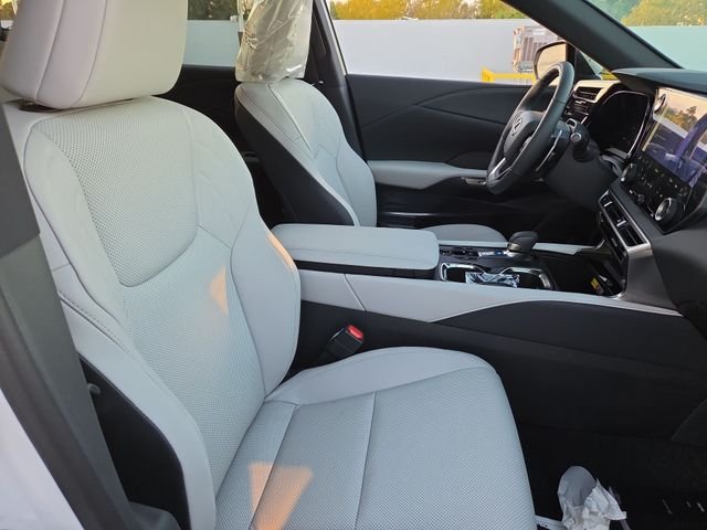 New 2026 Eminent White Pearl Lexus PREMIUM image 25
