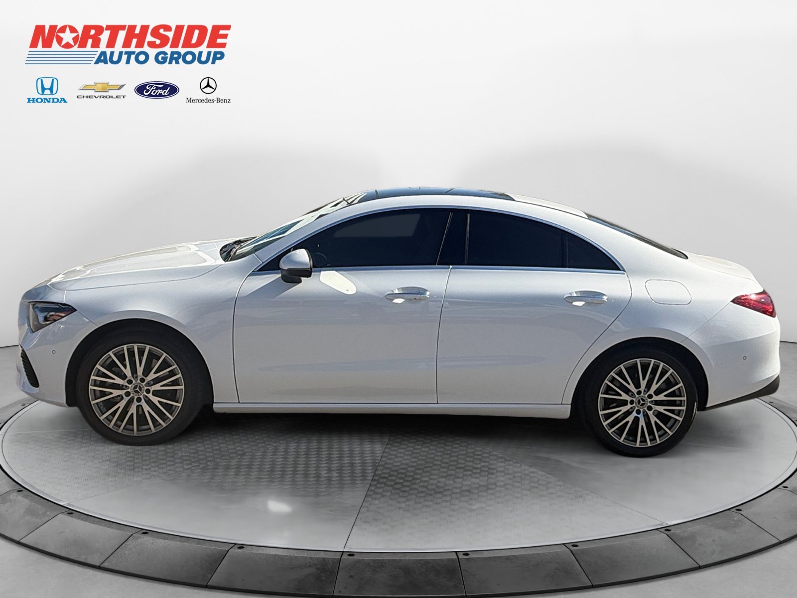 Used 2026 Polar White Mercedes-Benz CLA 250 image 4