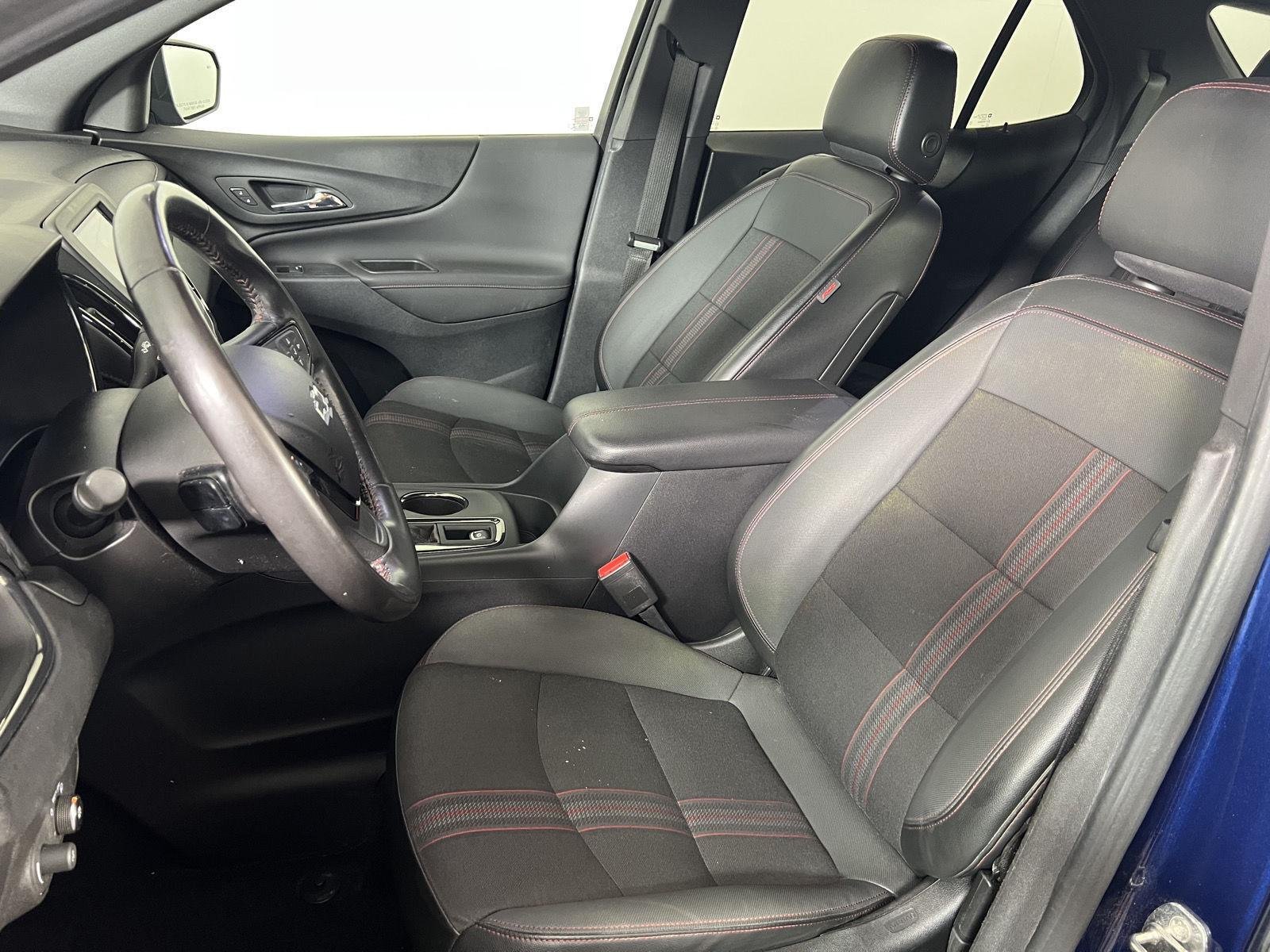 Used 2022 Blue Glow Metallic Chevrolet RS image 5