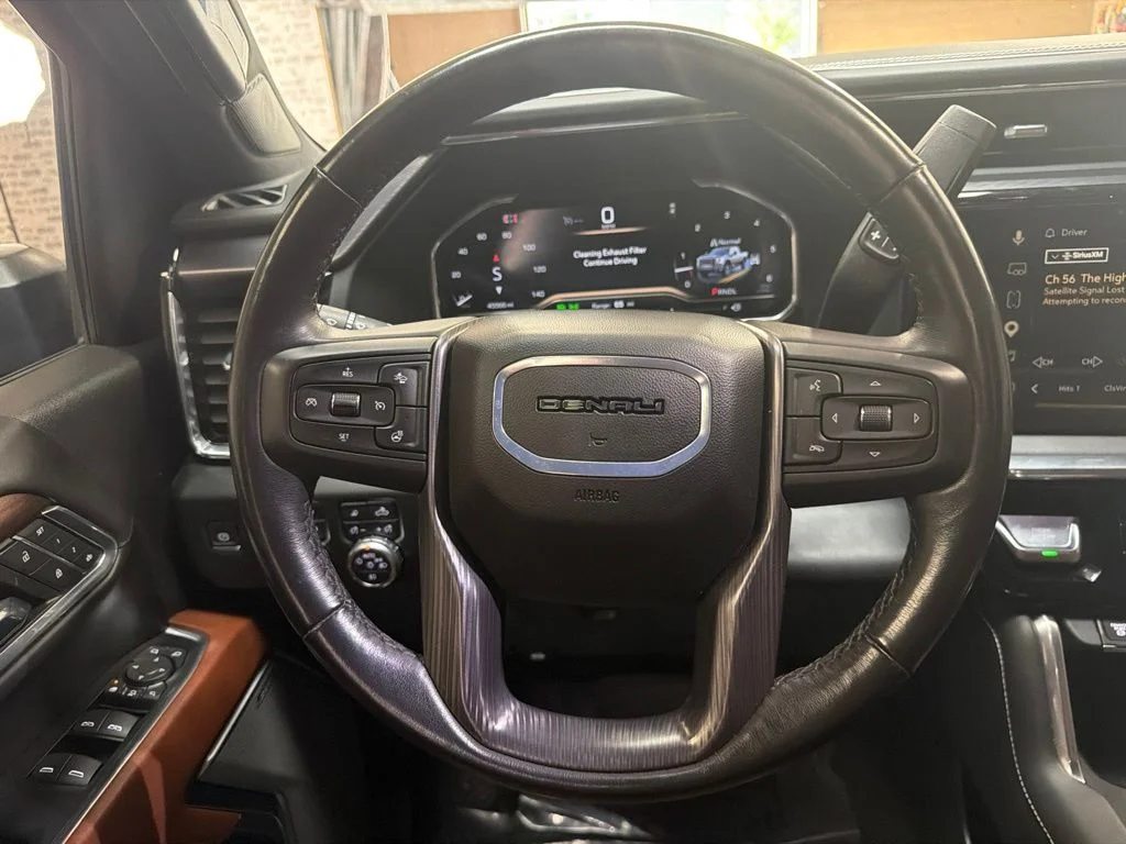 Used 2024 Onyx Black GMC Denali Ultimate image 19