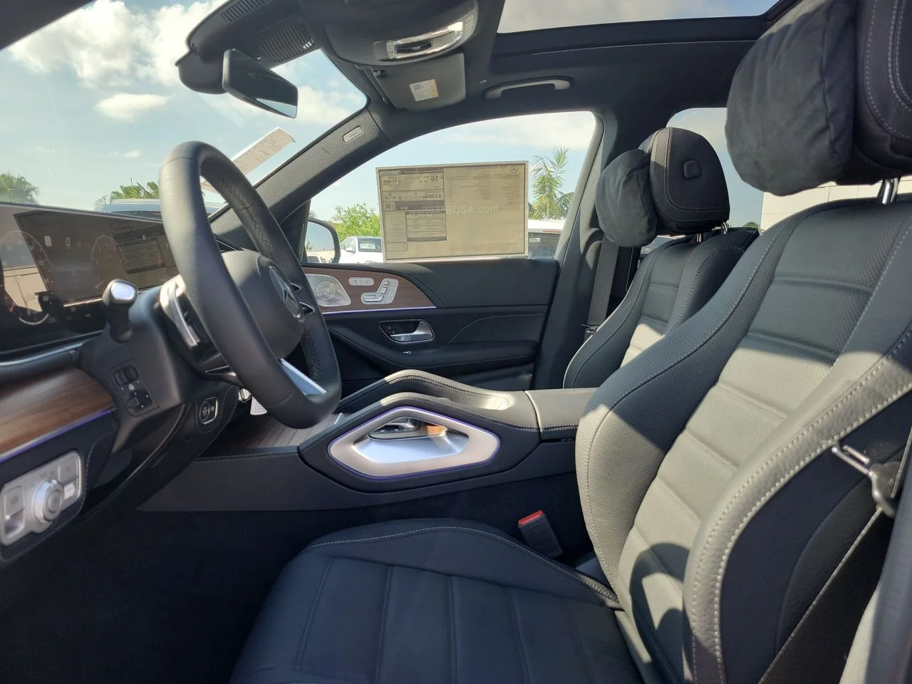 New 2026 Selenite Grey Metallic Mercedes-Benz GLS 580 image 25