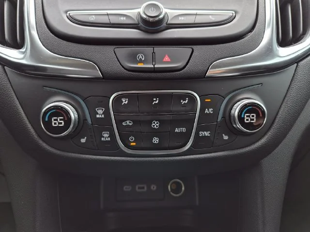 Used 2024 Blue Chevrolet LT image 26
