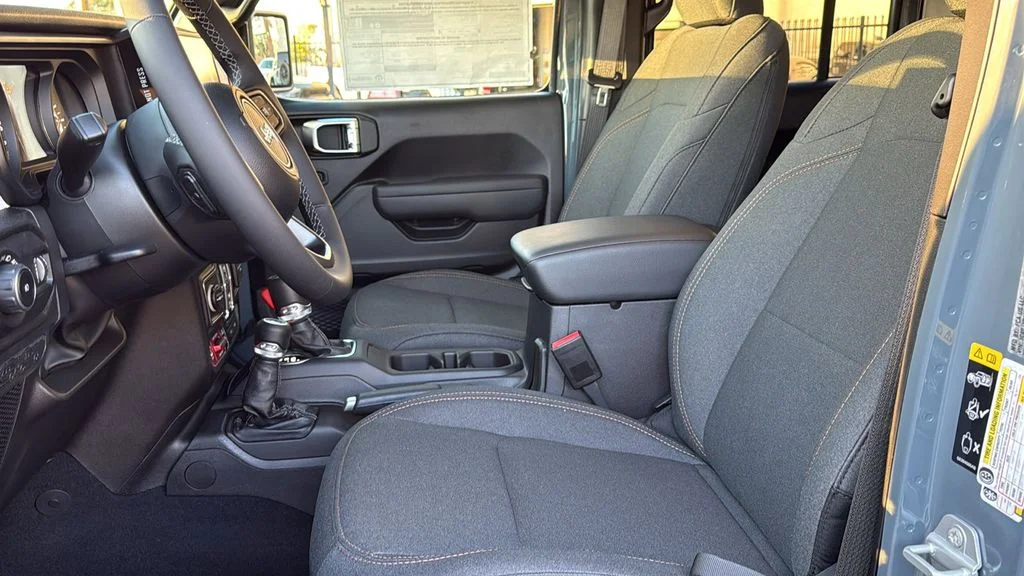2026 Jeep Wrangler 4-Door Willys - Photo 21