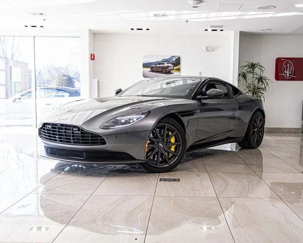 2020 Aston Martin DB11 Base
