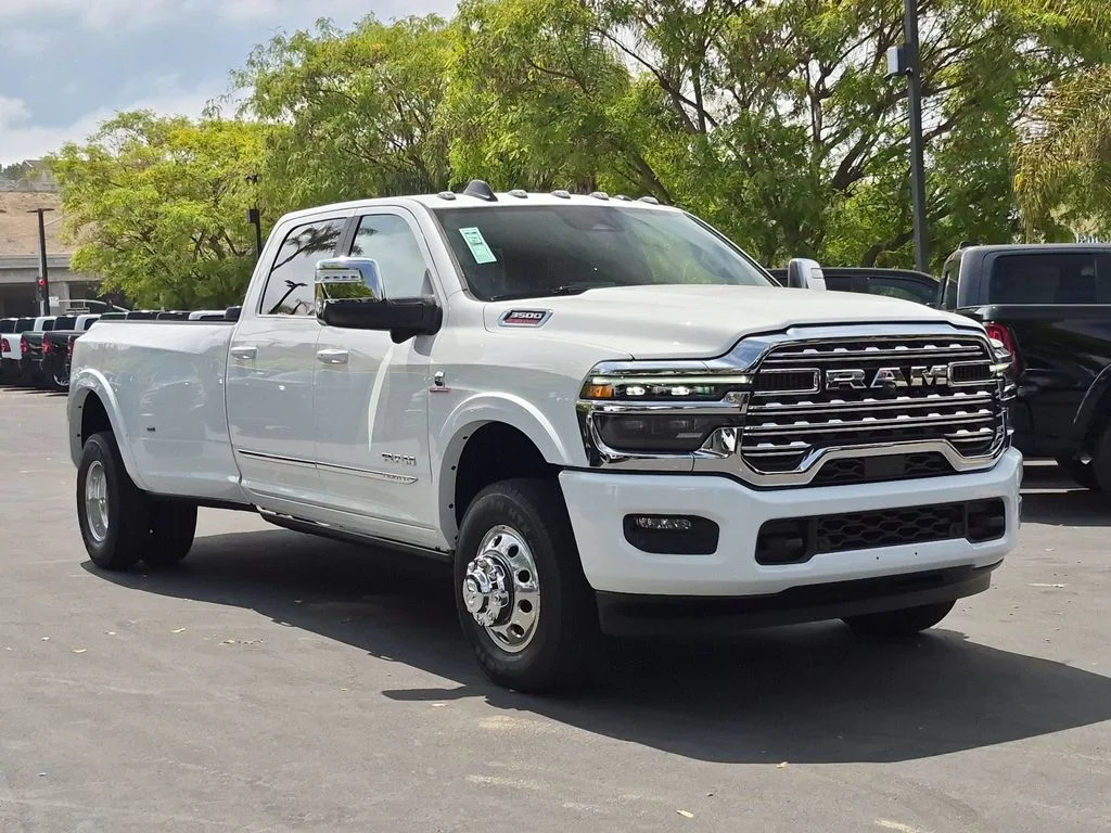 New 2026 Bright White Clear-Coat Exterior Paint RAM Limited image 3