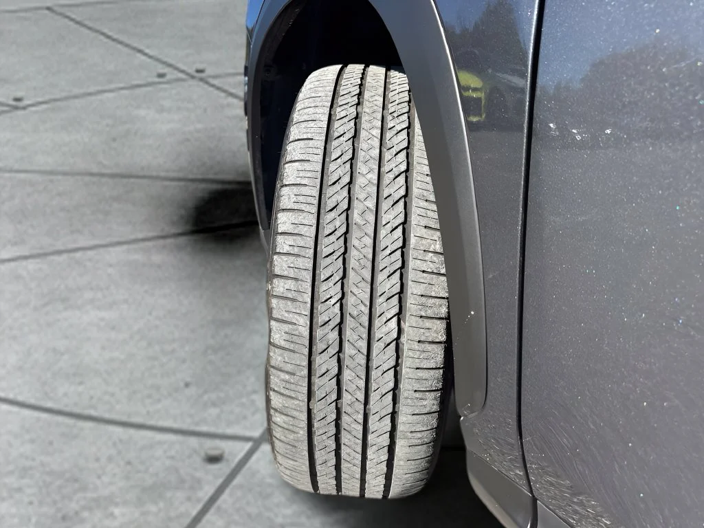 Used 2025 Gray Lexus 350h Luxury image 36