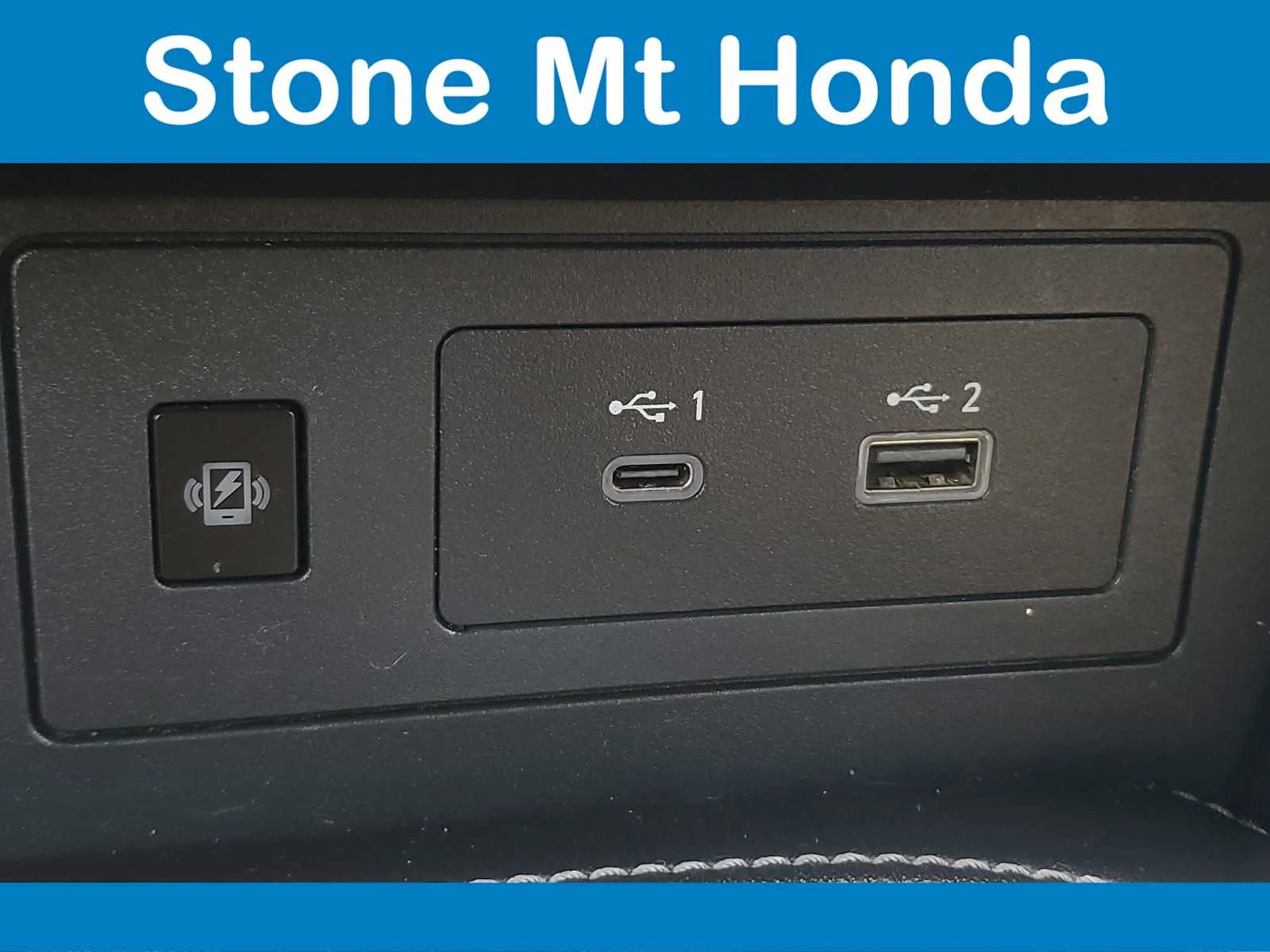 Used 2021 Super Black Nissan SL image 32