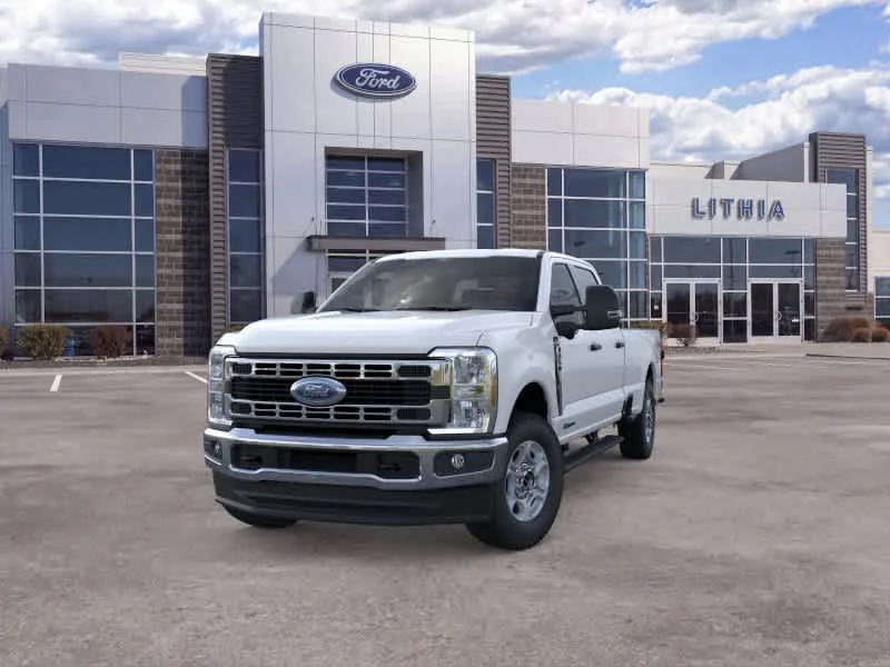 New 2026 Oxford White Ford F-350® XLT image 2
