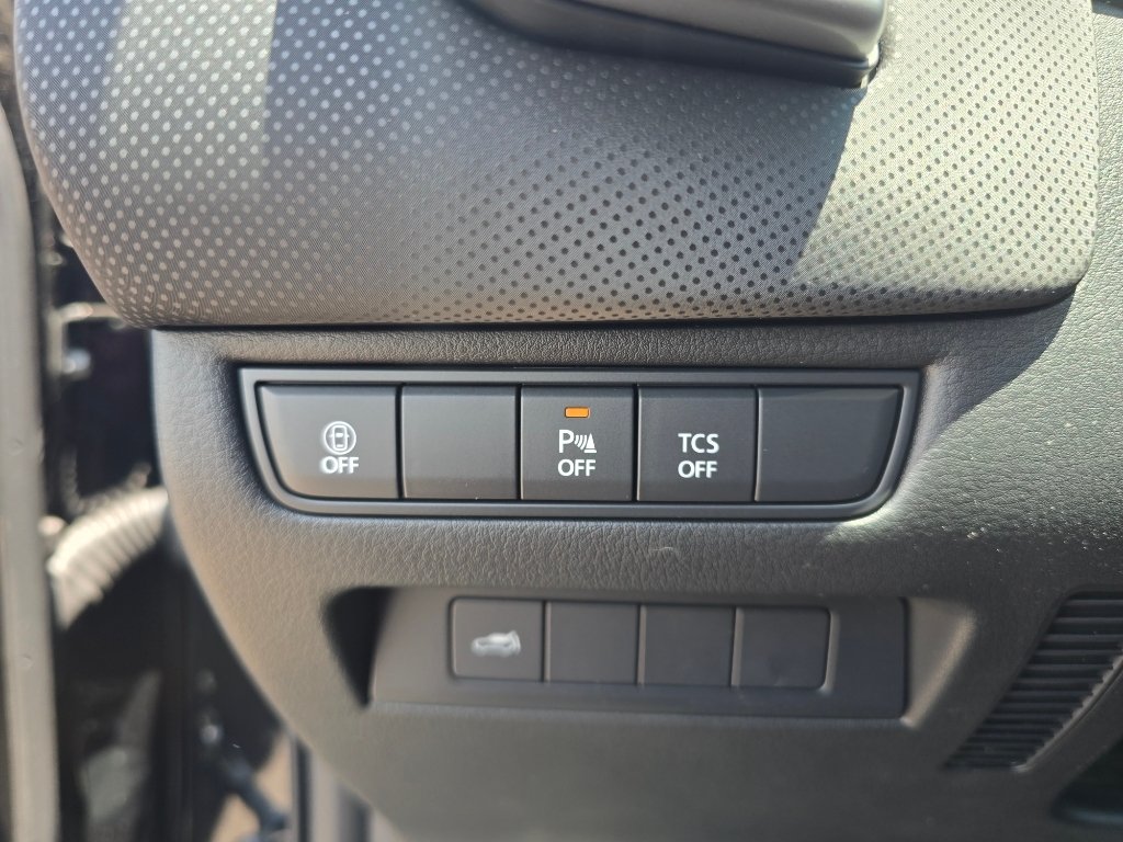 New 2026 Jet Black Mica Mazda 2.5 S Meridian Edition image 18