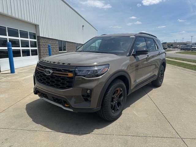 New 2026 Gray Ford Tremor image 9