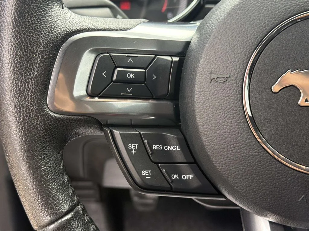 Used 2015 Black Ford GT image 26