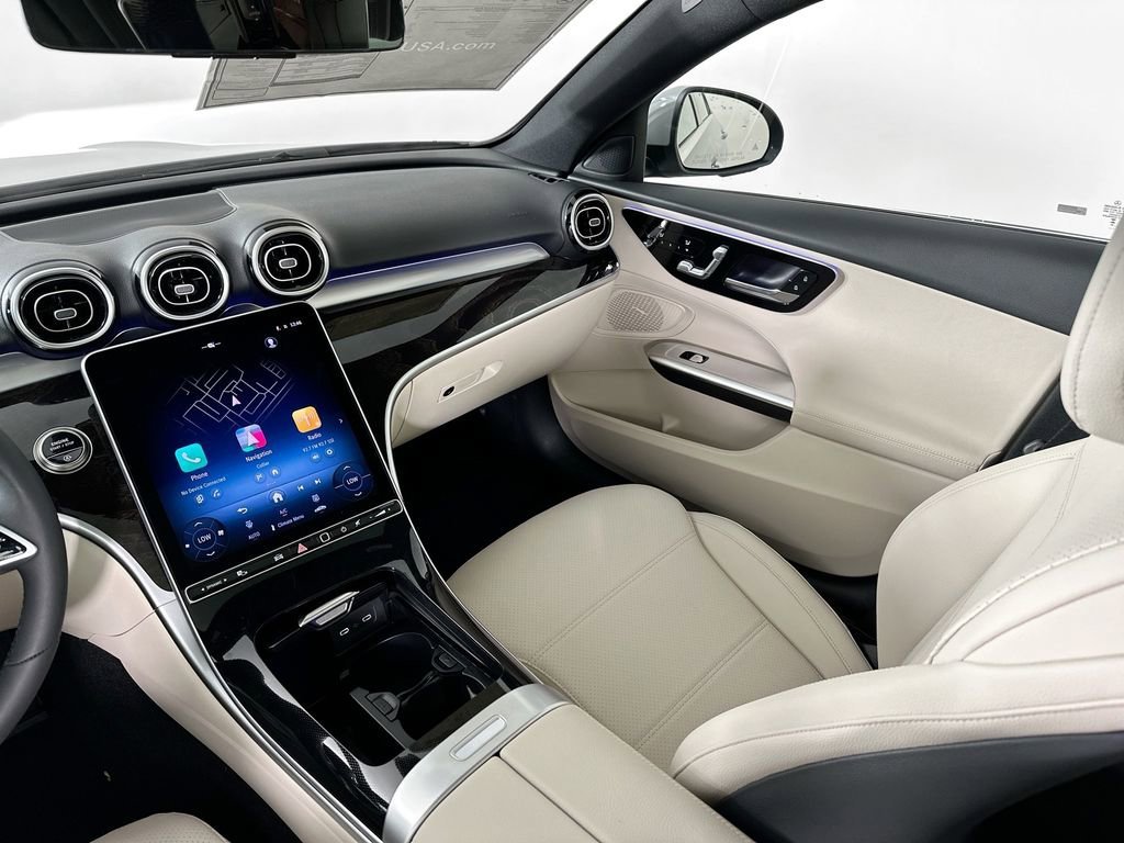 New 2026 MANUFAKTUR Alpine Grey Mercedes-Benz C 300 image 57