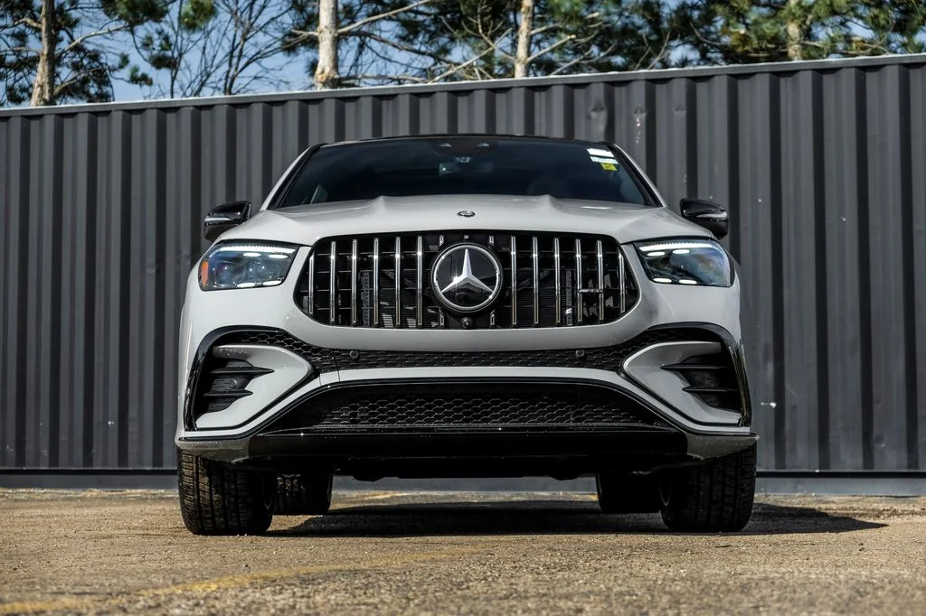 New 2026 MANUFAKTUR Alpine Grey Mercedes-Benz GLE 53 AMG® image 5