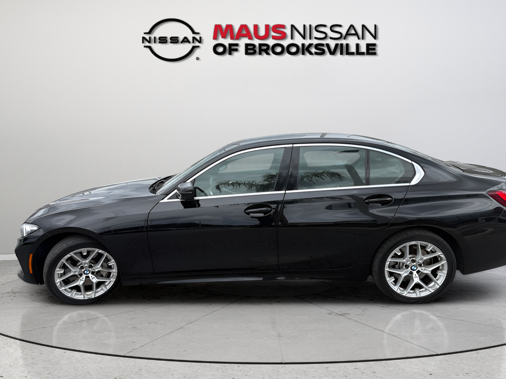 Used 2025 Black BMW 330i image 5