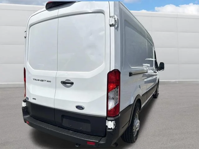 Used 2023 White Ford Base image 8