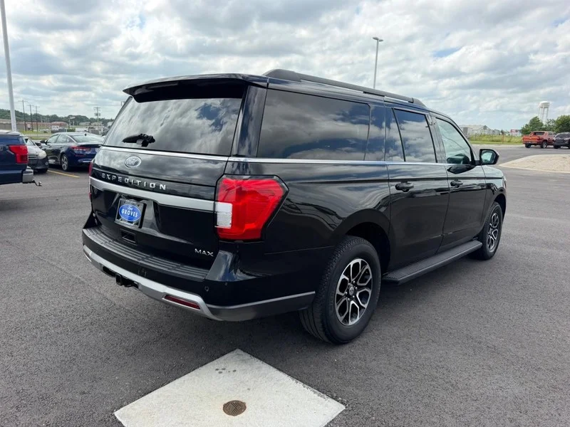 Certified Used 2024 Agate Black Metallic Ford XLT image 6