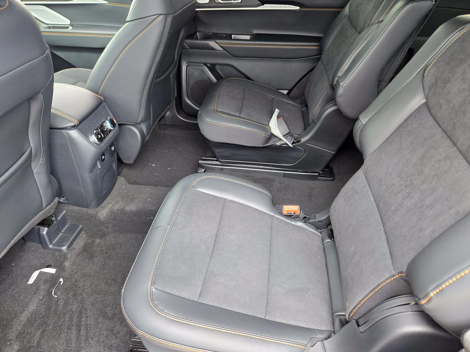 New 2026 Vapor Blue Metallic Ford Tremor® image 18