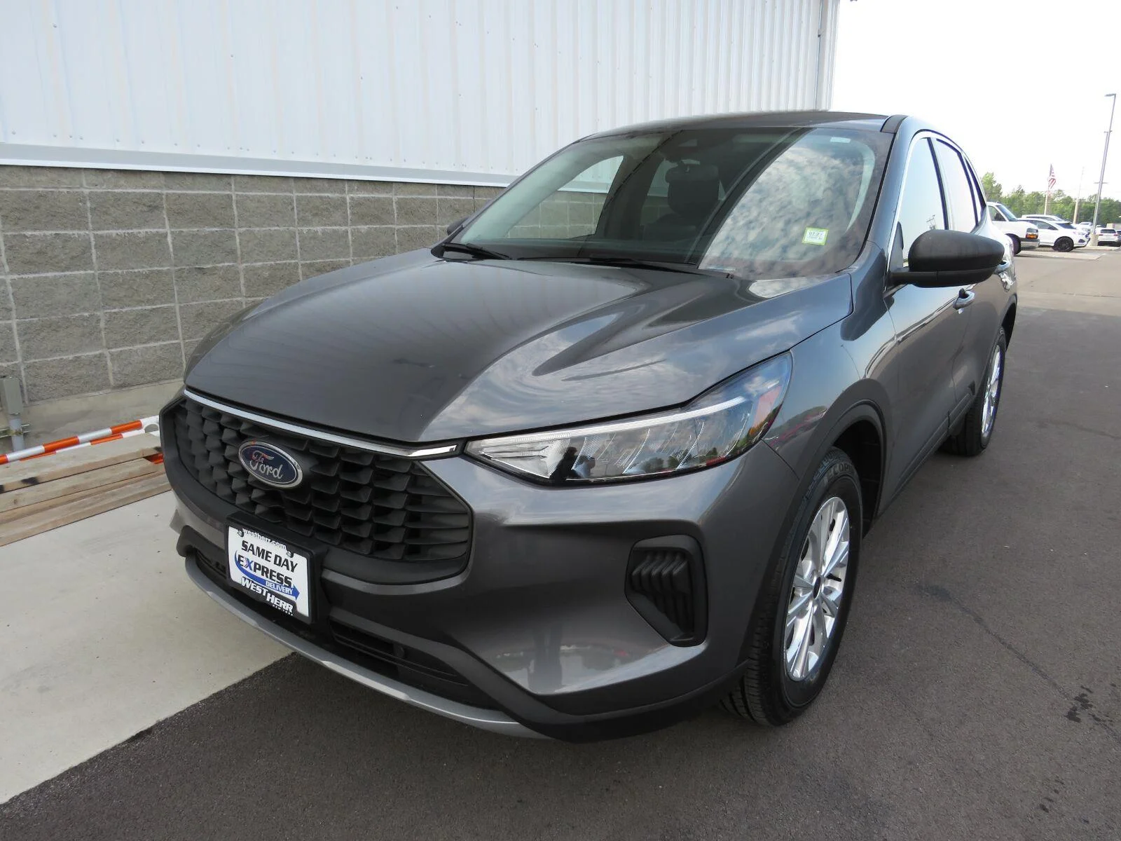 Used 2023  Ford Active image 14