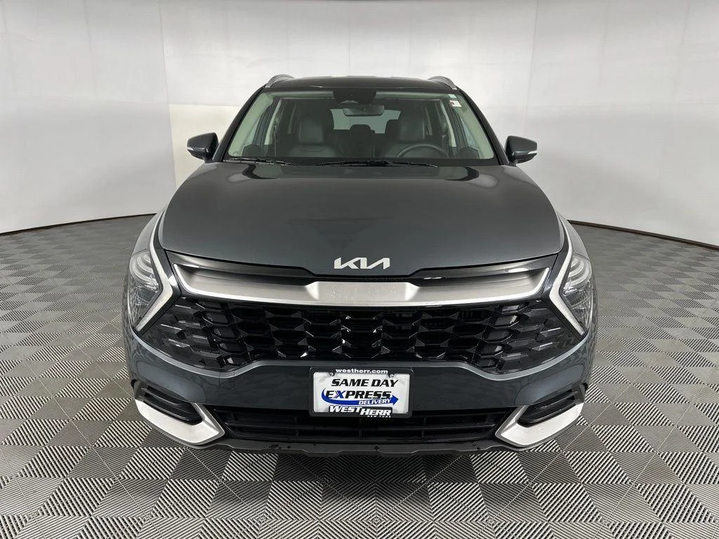 Used 2025 Gravity Gray Kia EX image 14