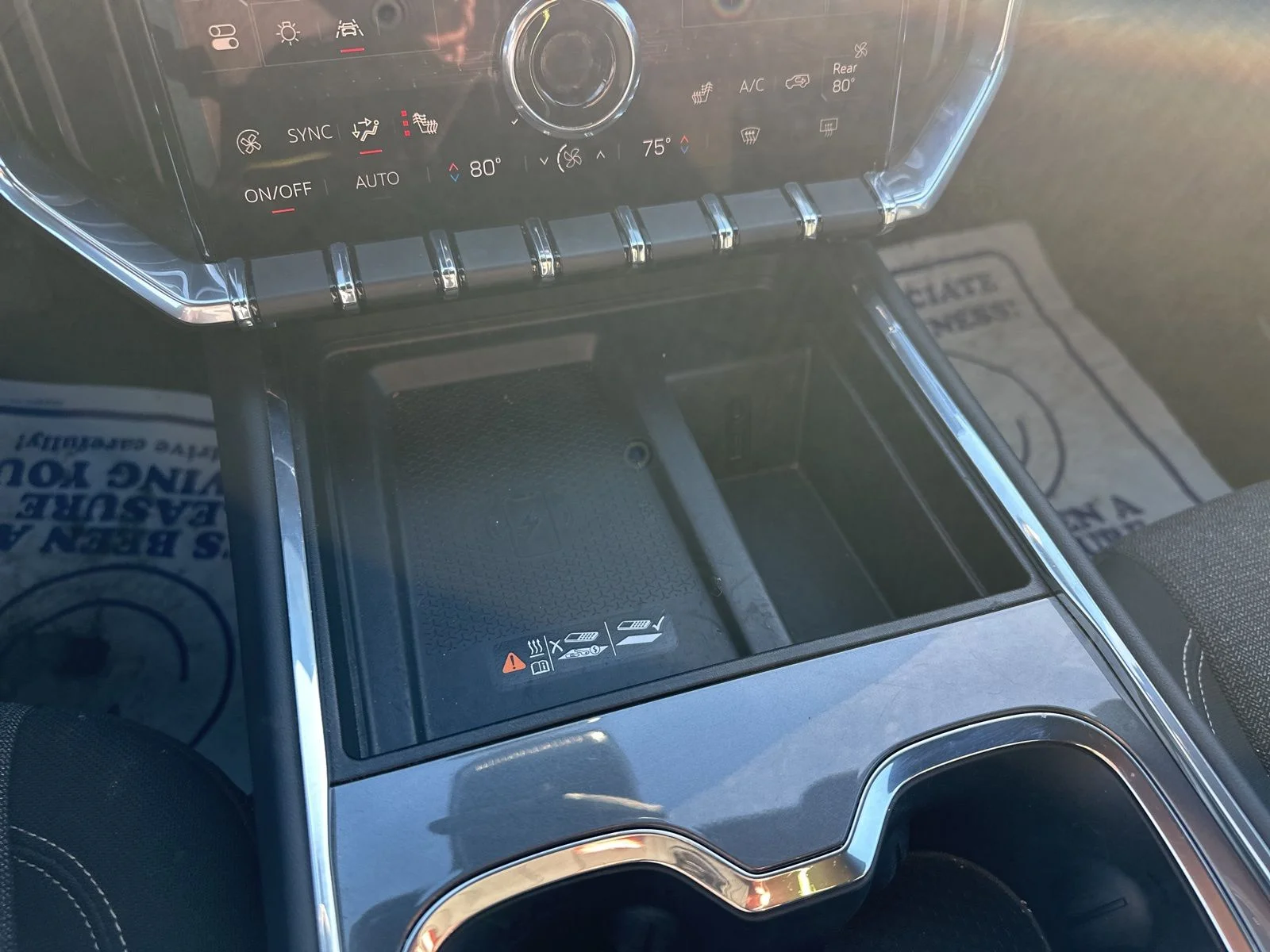Used 2025 White GMC Elevation image 48