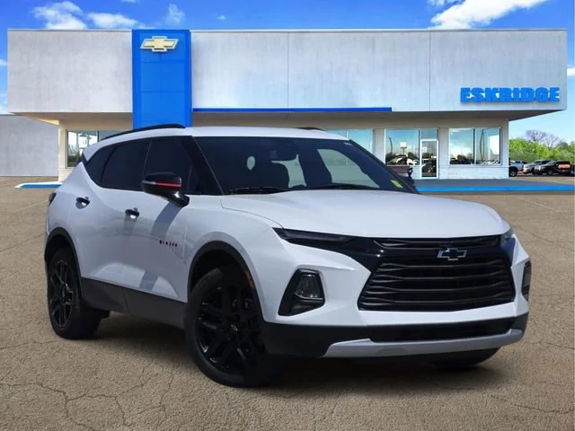 Summit White 2021 Chevrolet Blazer 2LT FWD SUV / Crossover Front-Wheel Drive