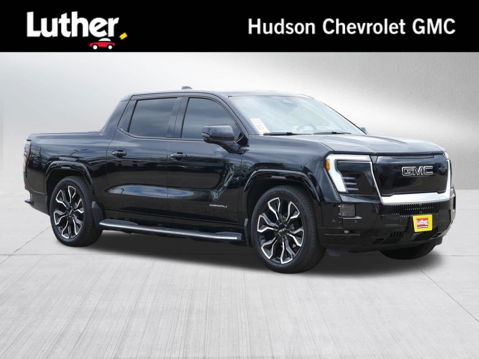 2025 GMC Sierra Denali Extended Range Crew Cab e4WD's photo