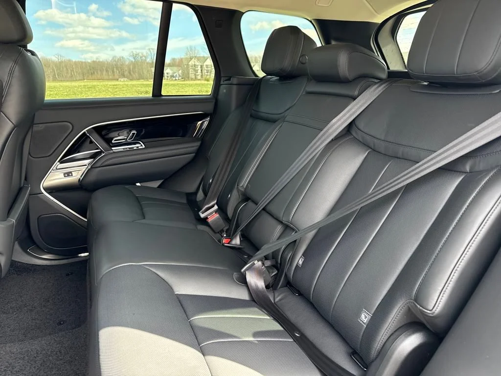 2025 Land Rover Range Rover SE - Photo 13